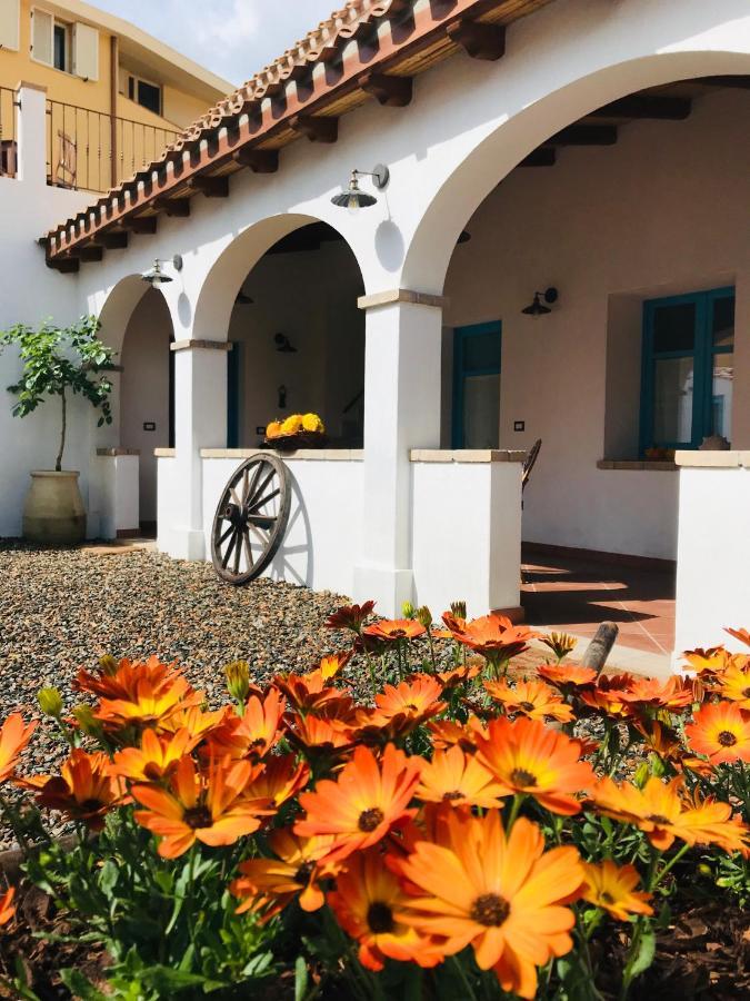 Bed and Breakfast Centu Concas Muravera Exterior foto
