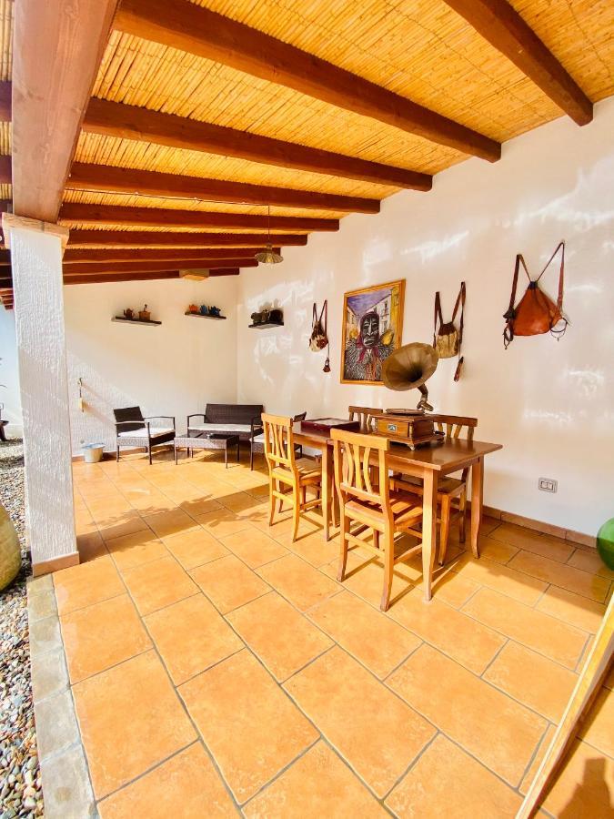 Bed and Breakfast Centu Concas Muravera Exterior foto
